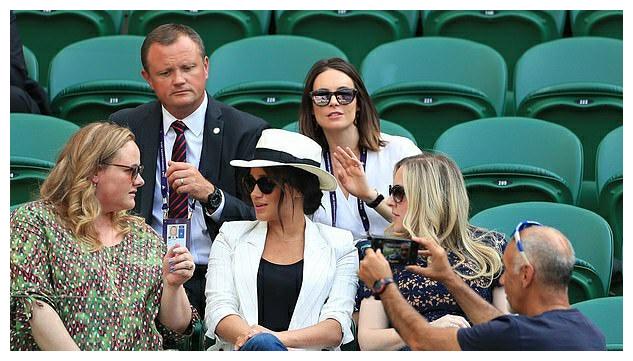 表現出了曼 表現出了曼