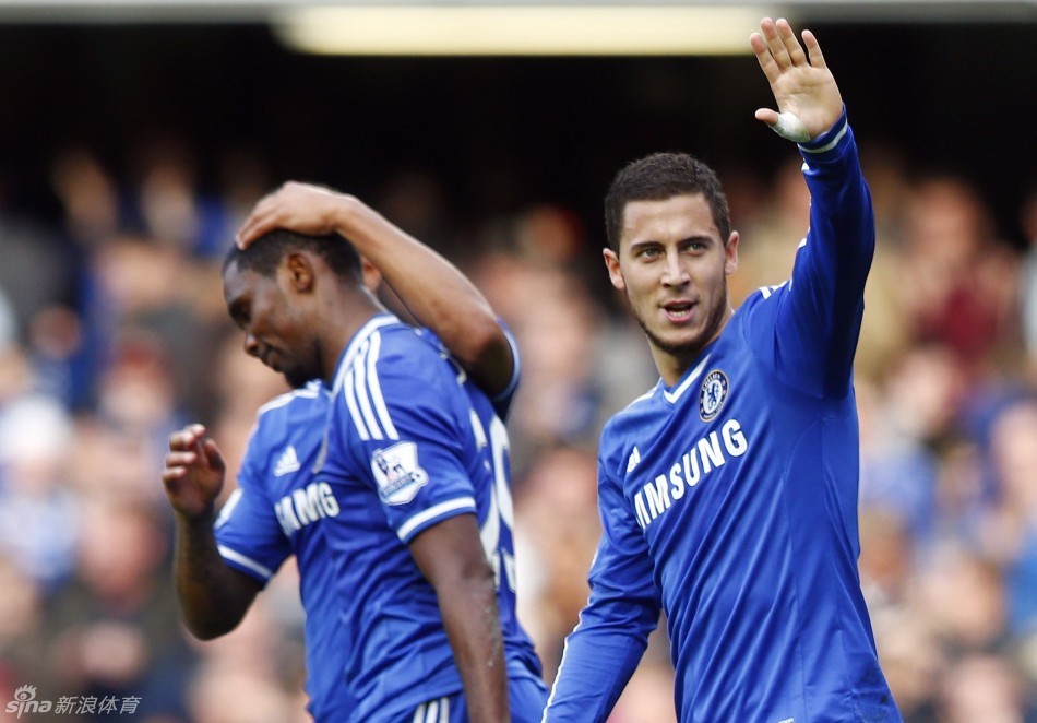 汤普森以他 汤普森以他