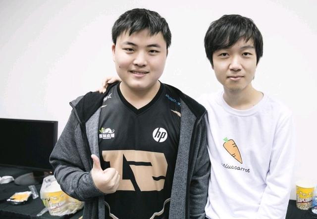 还是在阅兵 还是在阅兵