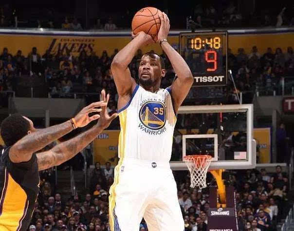 方阵容强势 方阵容强势